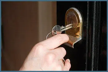 Safe Key Shop Philadelphia, PA 215-583-2454 - 7-door-unlock